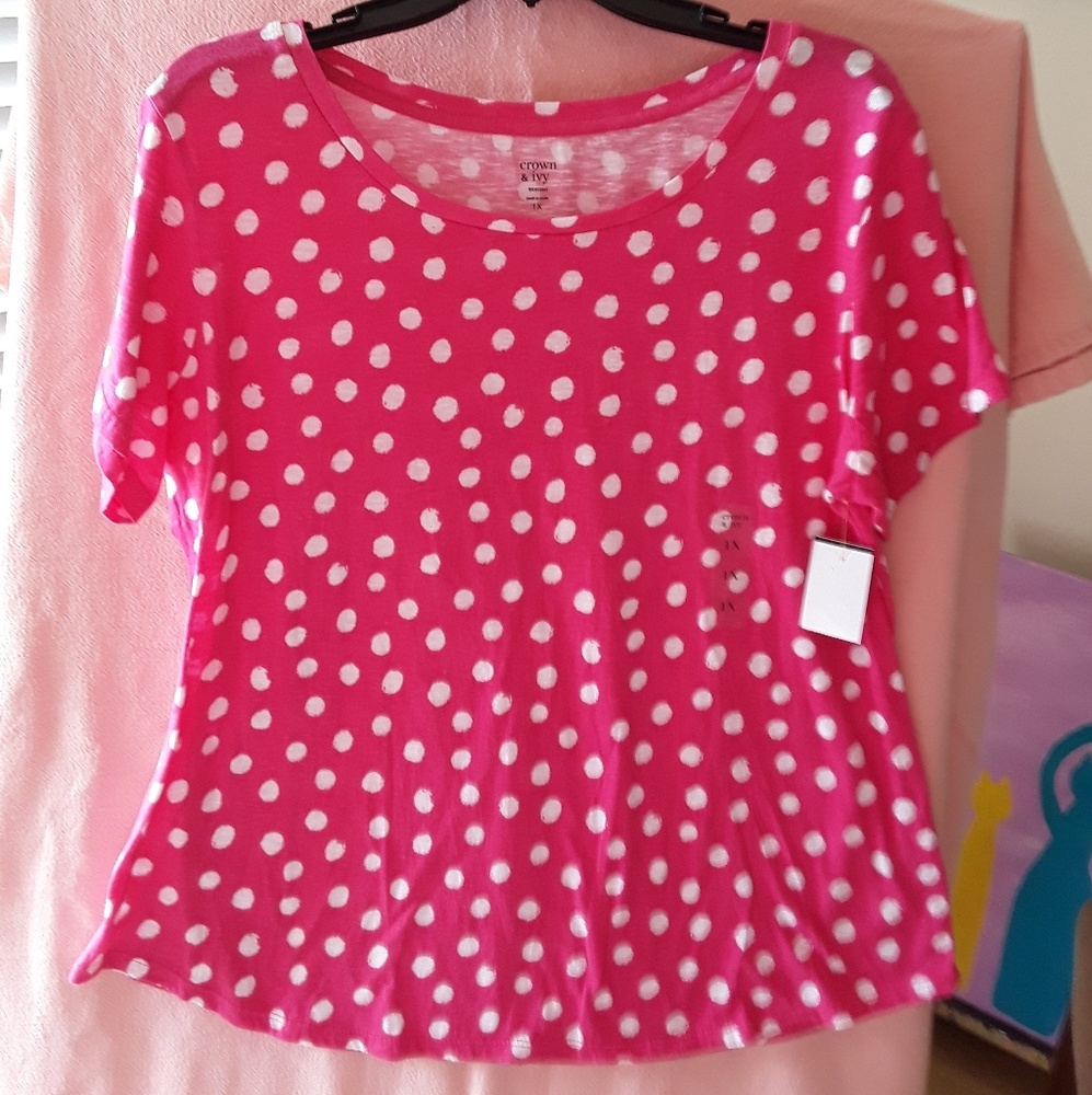 Crown and Ivy Pink and white polk-a-dots blouse